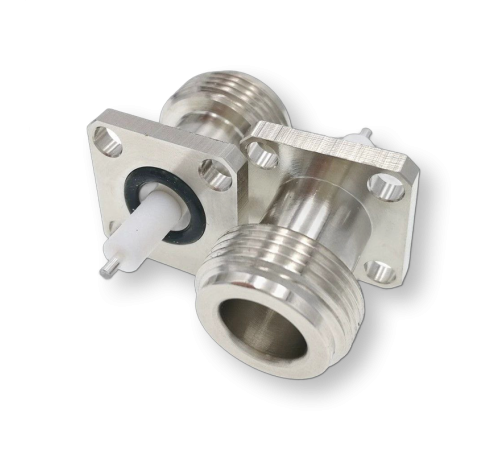 ВЧ разъем N (female) панельный NP-245 для установки на корпус — розетка с компактным фланцем 17,5х17,5 мм на 4 винта